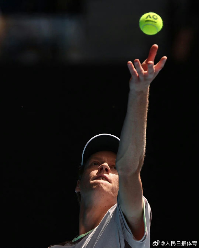 澳网绝杀年终总决赛，辛纳扛起全队