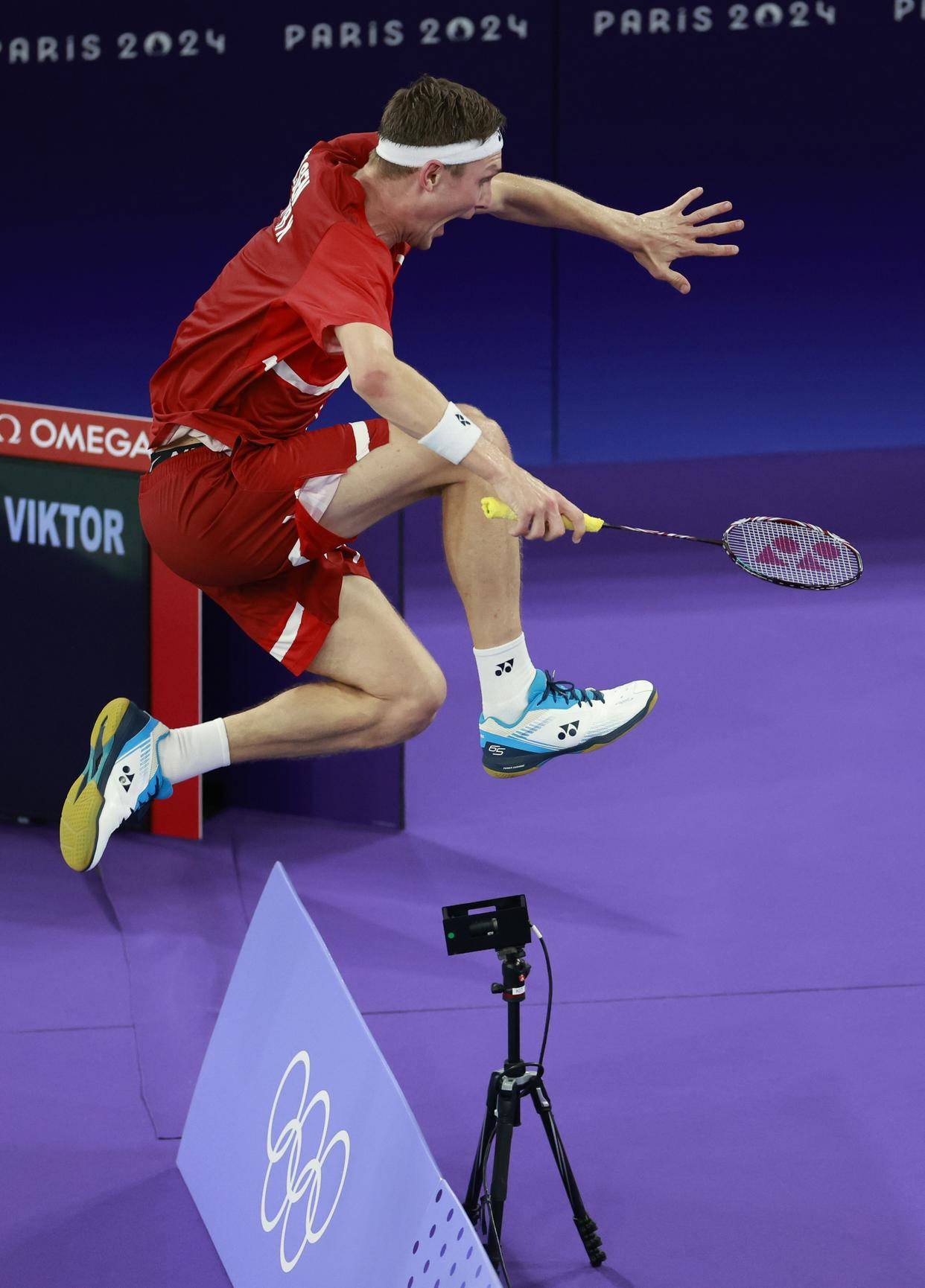 中国队险胜法国队，安赛龙高光表现