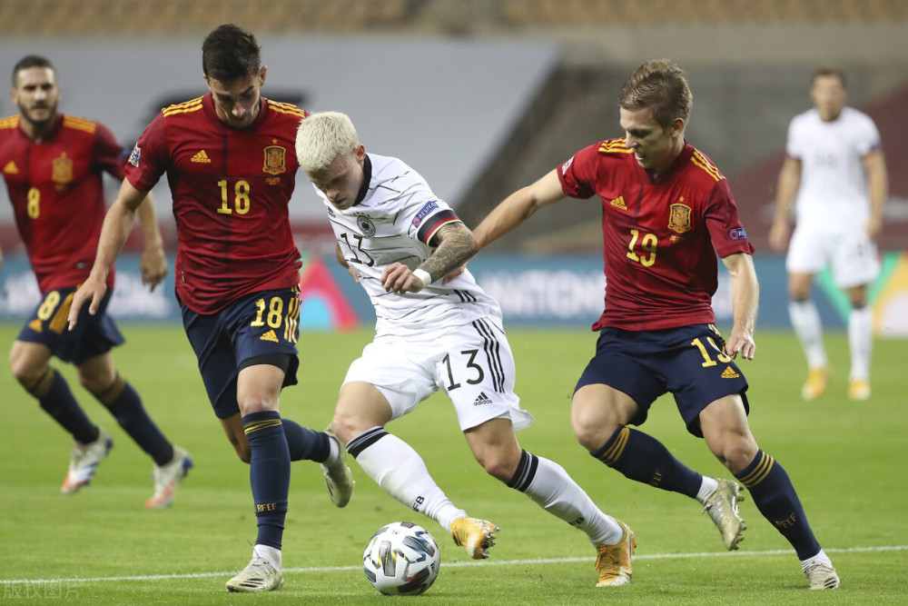 德国队碾压丹麦队,李梓嘉惊艳四座 德国队碾压丹麦队,李梓嘉惊艳四座