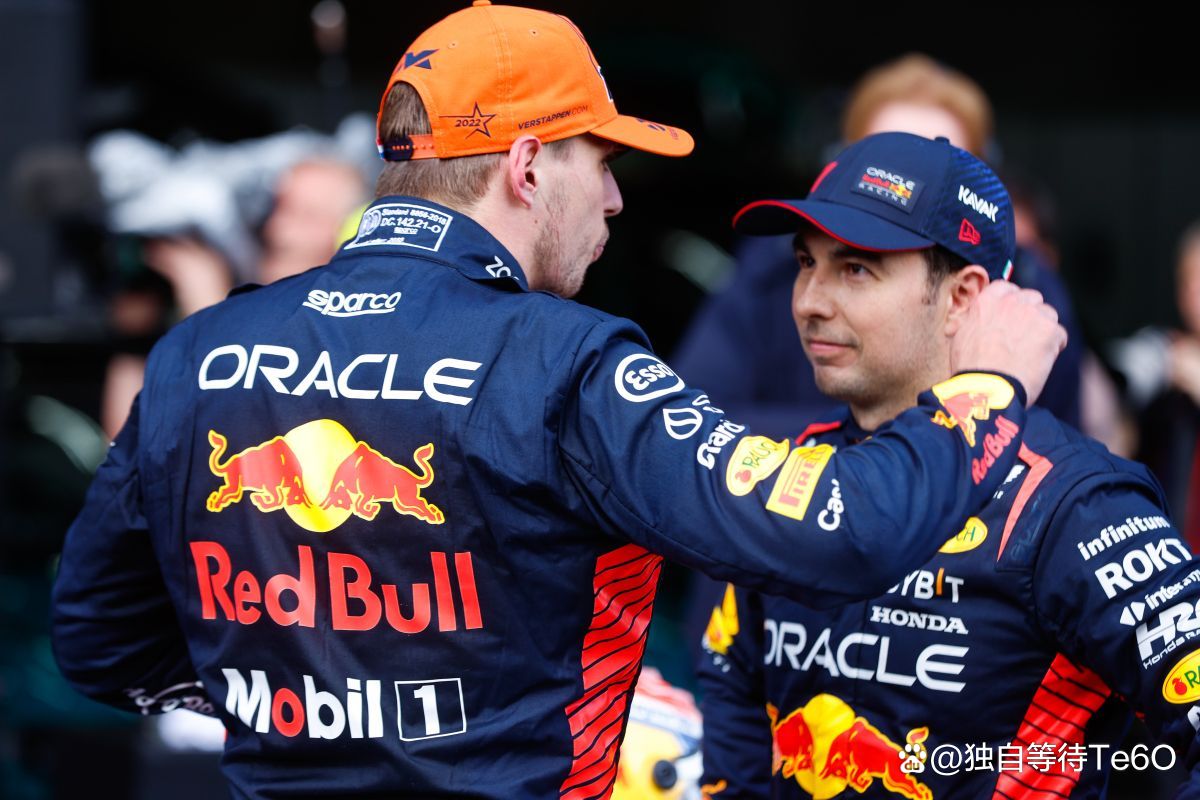 梅赛德斯绝杀红牛二队,佩雷兹惊艳四座 梅赛德斯绝杀红牛二队,佩雷兹惊艳四座