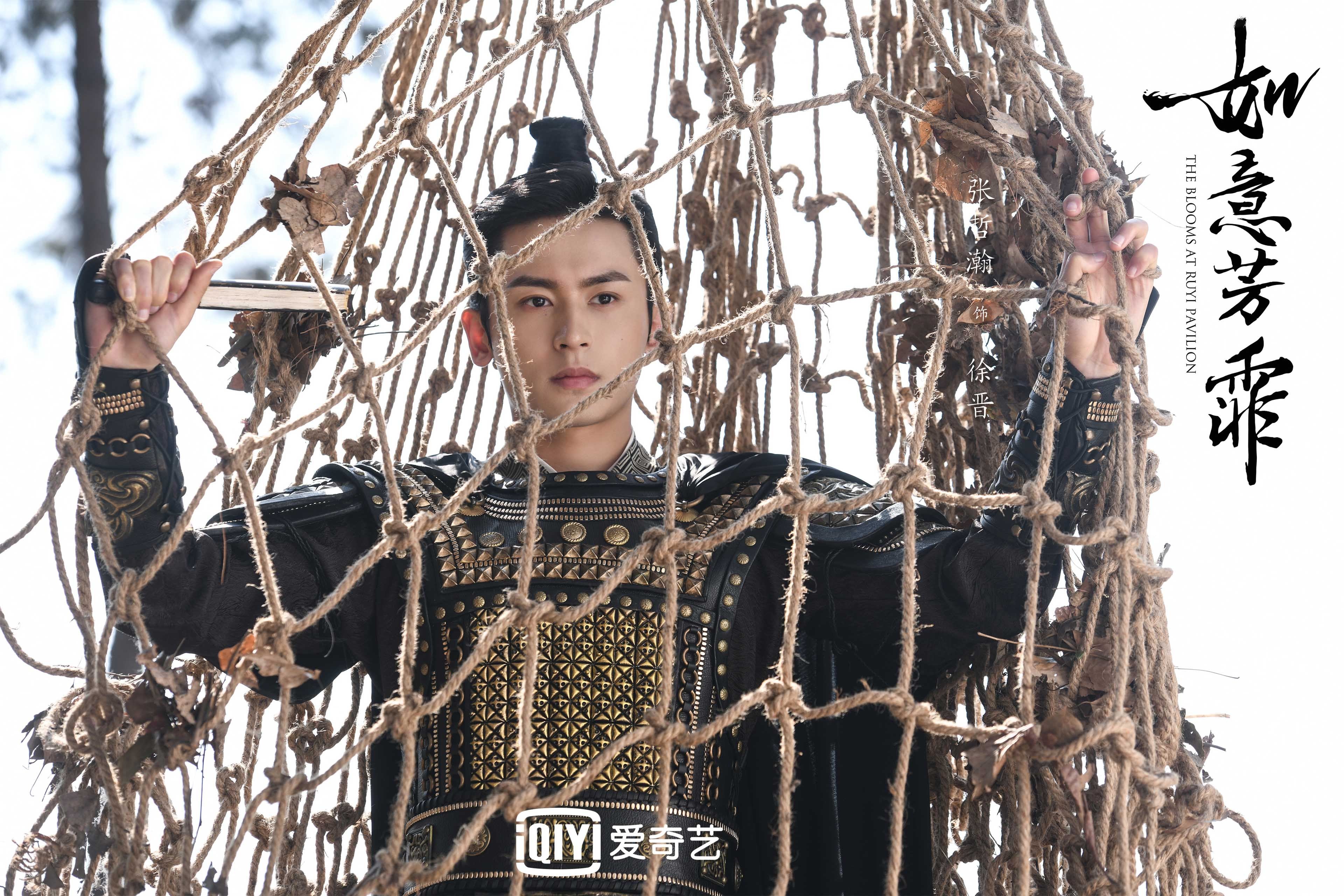 当篮球战术板画上足球场，广东队如何用三分雨浇灭马刺的世界杯野心