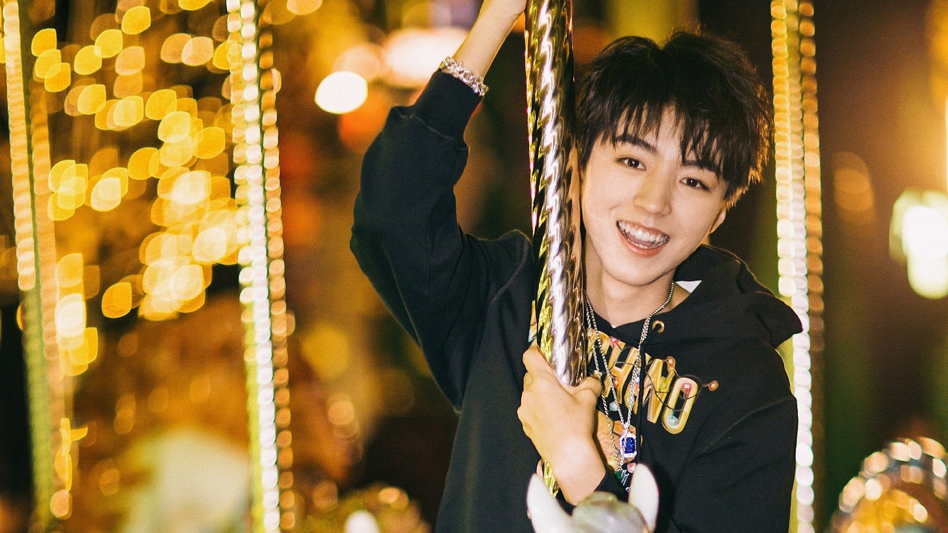 迈阿密雨夜,迪巴拉替补奇兵定乾坤!阿根廷关键先生导演美洲杯关键胜利